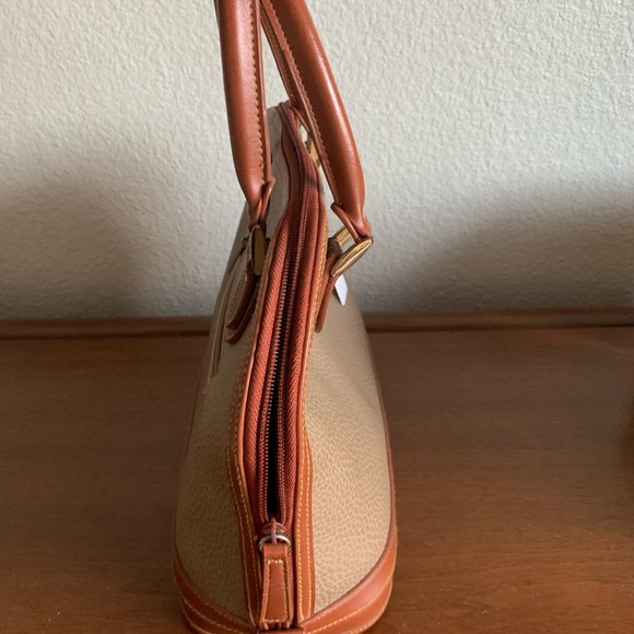 Handbag - Picture 4 of 7